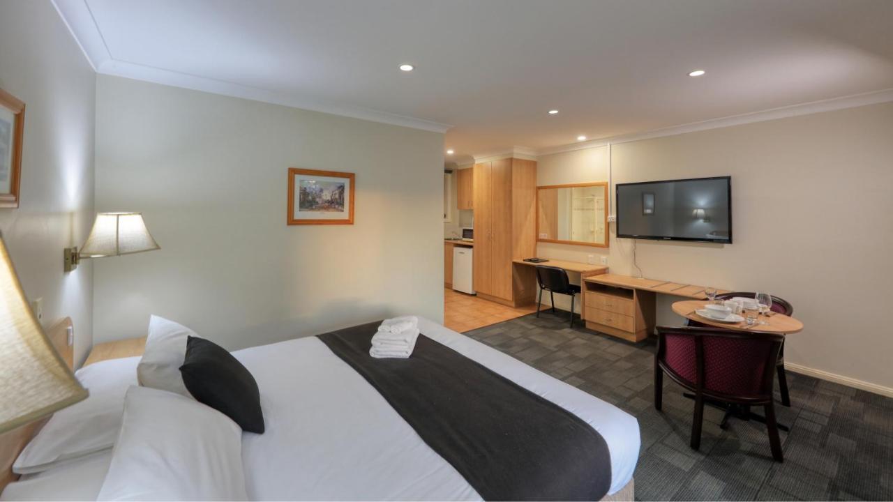 Bushman'S Motor Inn Parkes Εξωτερικό φωτογραφία