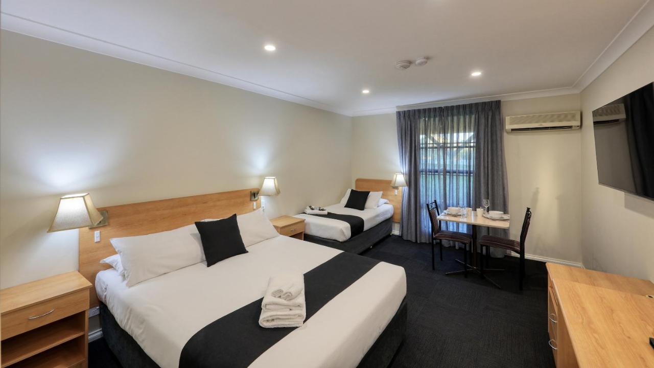 Bushman'S Motor Inn Parkes Εξωτερικό φωτογραφία
