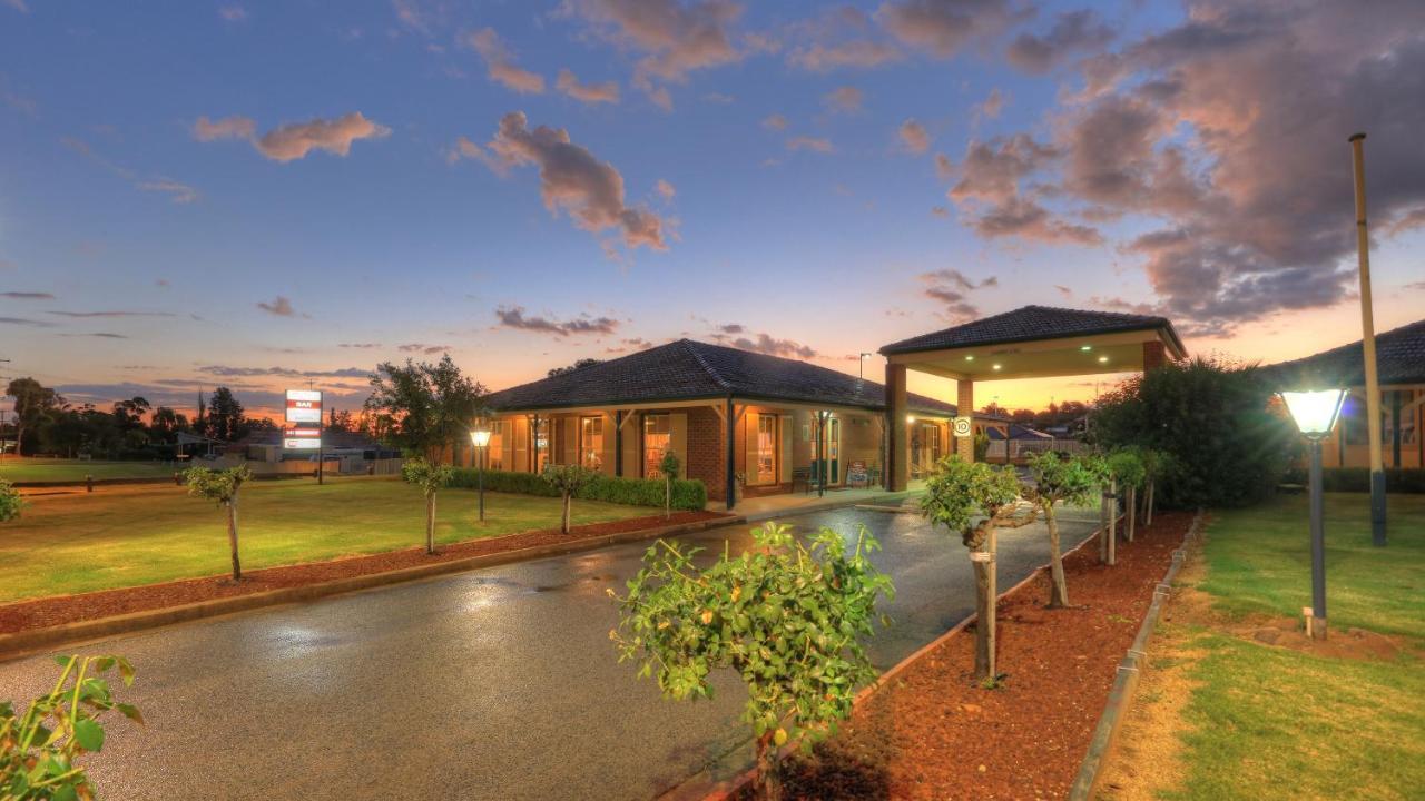 Bushman'S Motor Inn Parkes Εξωτερικό φωτογραφία