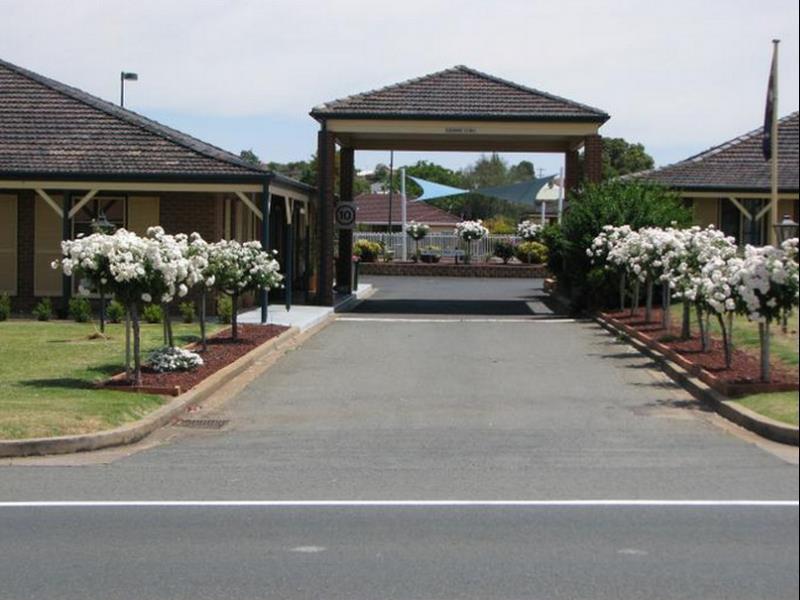 Bushman'S Motor Inn Parkes Εξωτερικό φωτογραφία